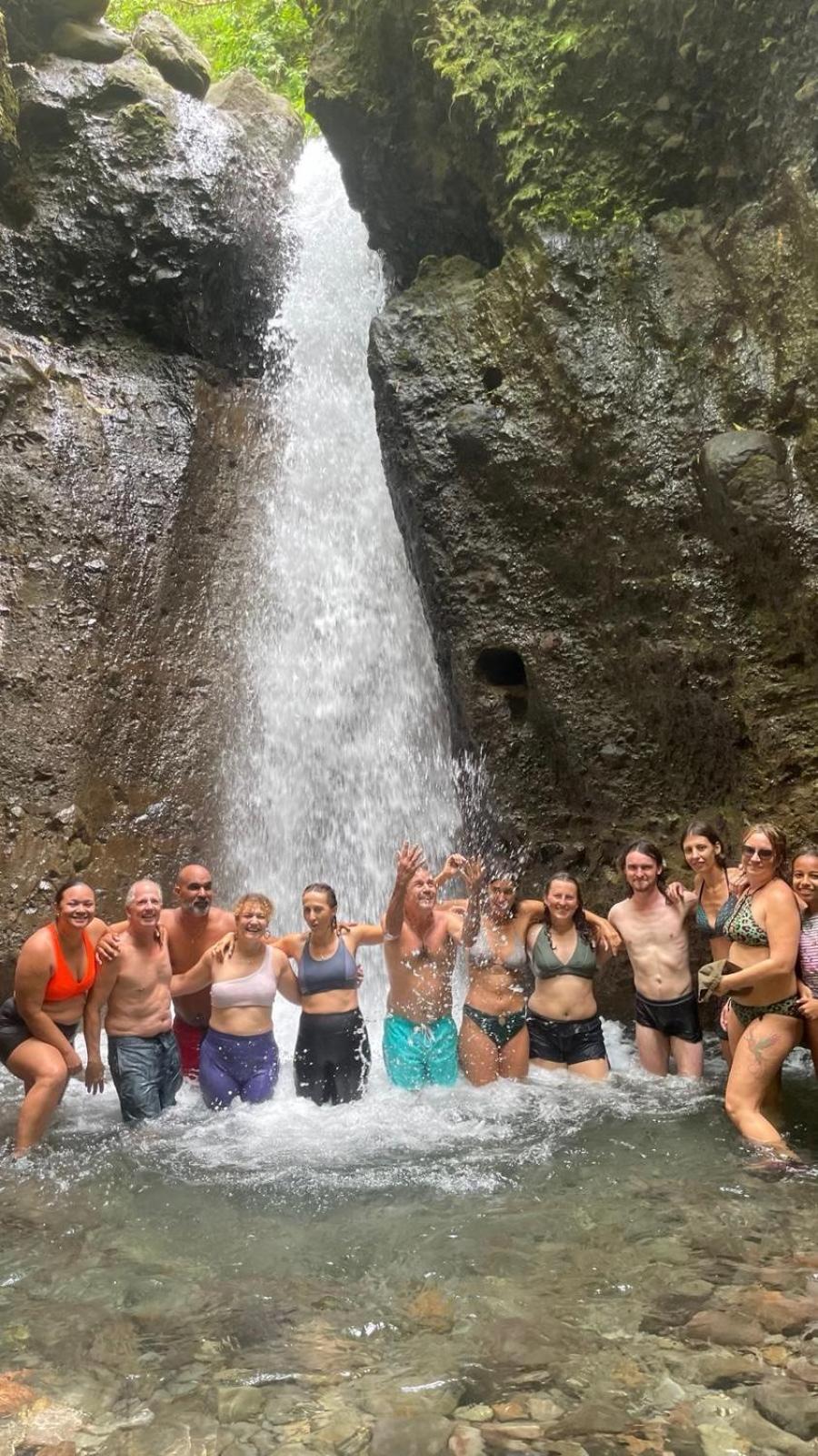 Top Hill Hostel- Martinique- Auberge Dortoir La Trinité Dış mekan fotoğraf